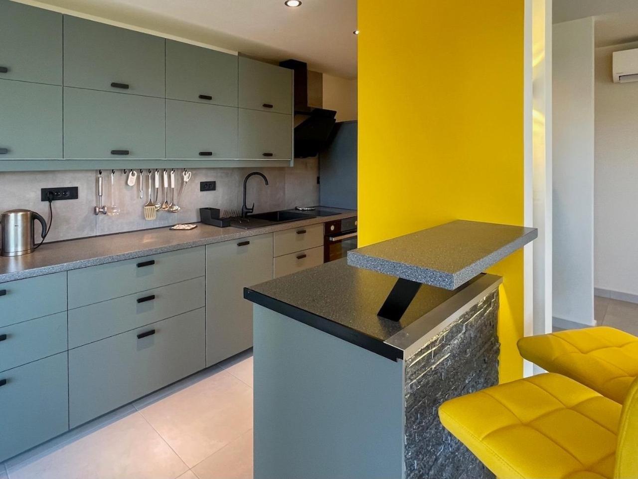 Ferienwohnung Mit Beheiztem Pool, 60 M Vom Strand Масленица Экстерьер фото